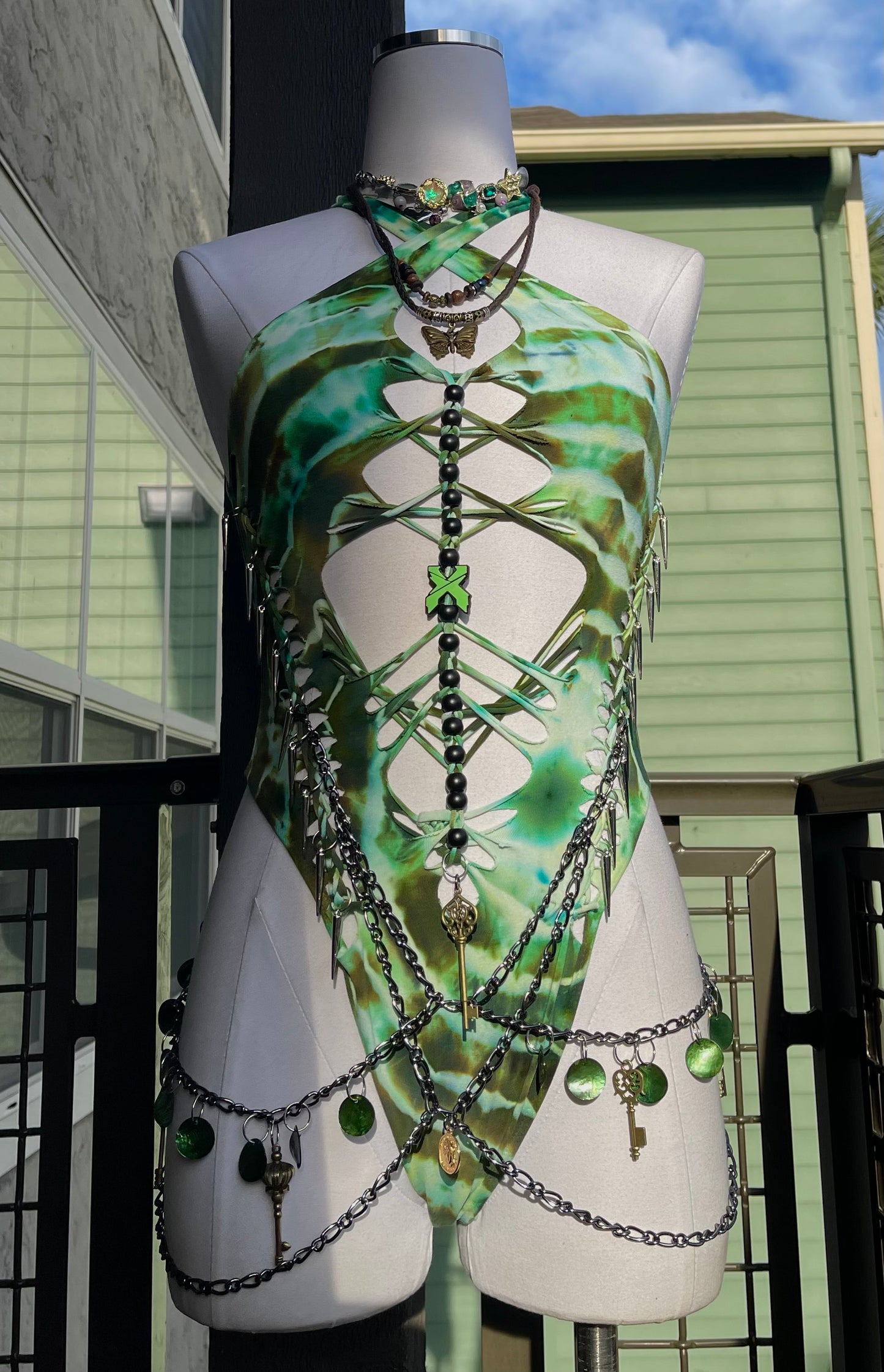 Lost Kingdom Bodysuit (๐๐๐๐ฅ๐จ ๐๐๐ฉ๐๐๐ฃ 3 ๐ฟ๐๐ฎ๐จ)