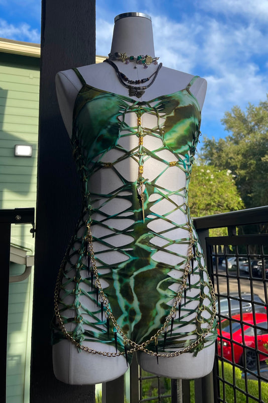 Fossil Chains Romper (ᴍᴀᴅᴇ ᴛᴏ ᴏʀᴅᴇʀ)