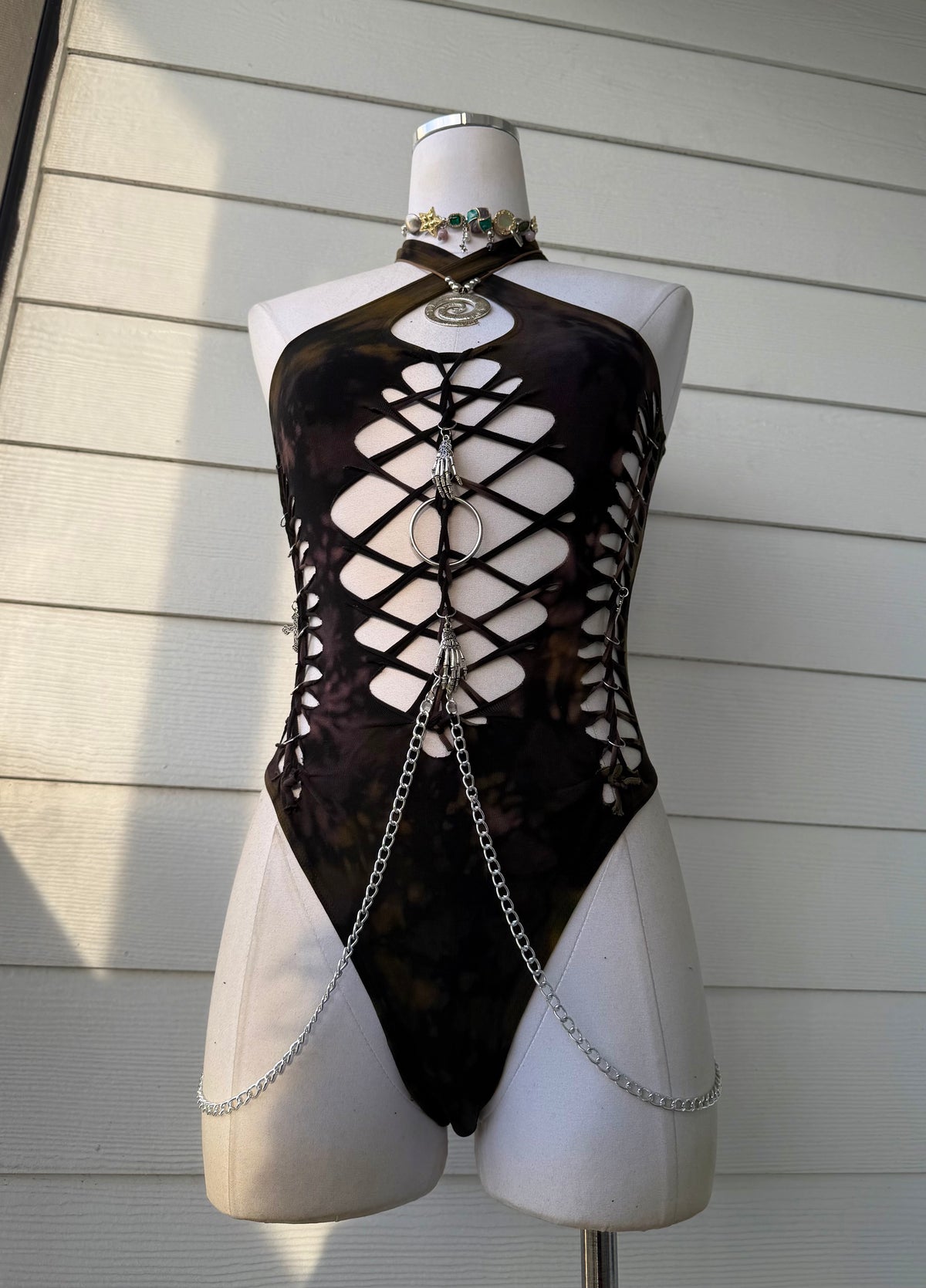 Drowned Bodysuit 𝐒𝐡𝐢𝐩𝐬 𝐍𝐞𝐱𝐭 𝐁𝐮𝐬𝐢𝐧𝐞𝐬𝐬 𝐃𝐚𝐲