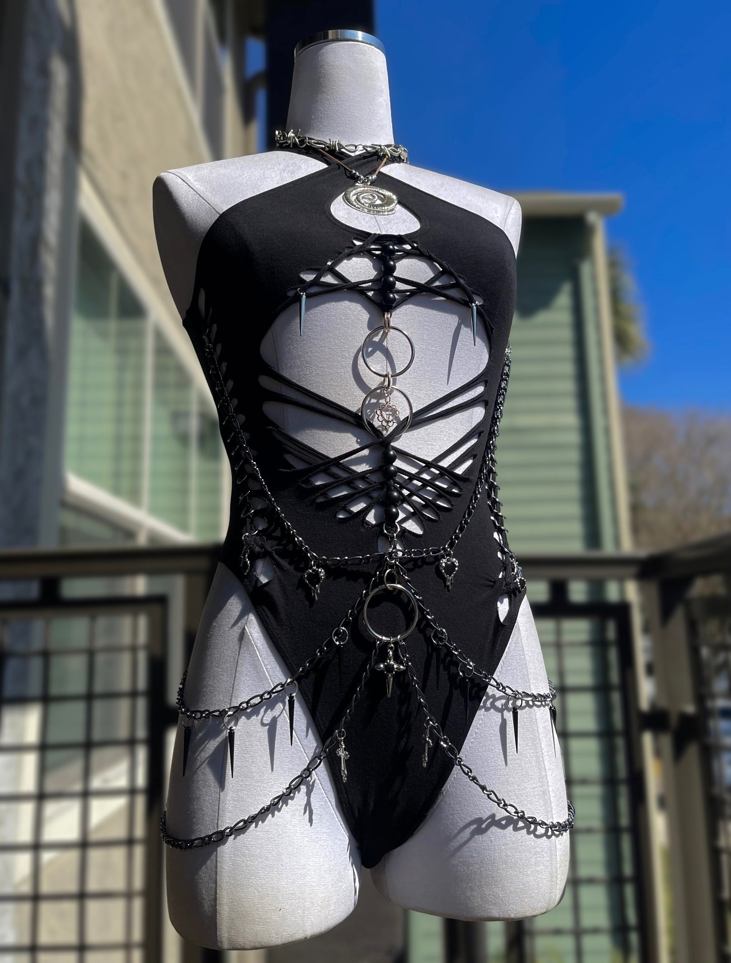 Size S Entombed Bodysuit (𝙎𝙝𝙞𝙥𝙨 𝙬𝙞𝙩𝙝𝙞𝙣 7 𝙙𝙖𝙮𝙨)