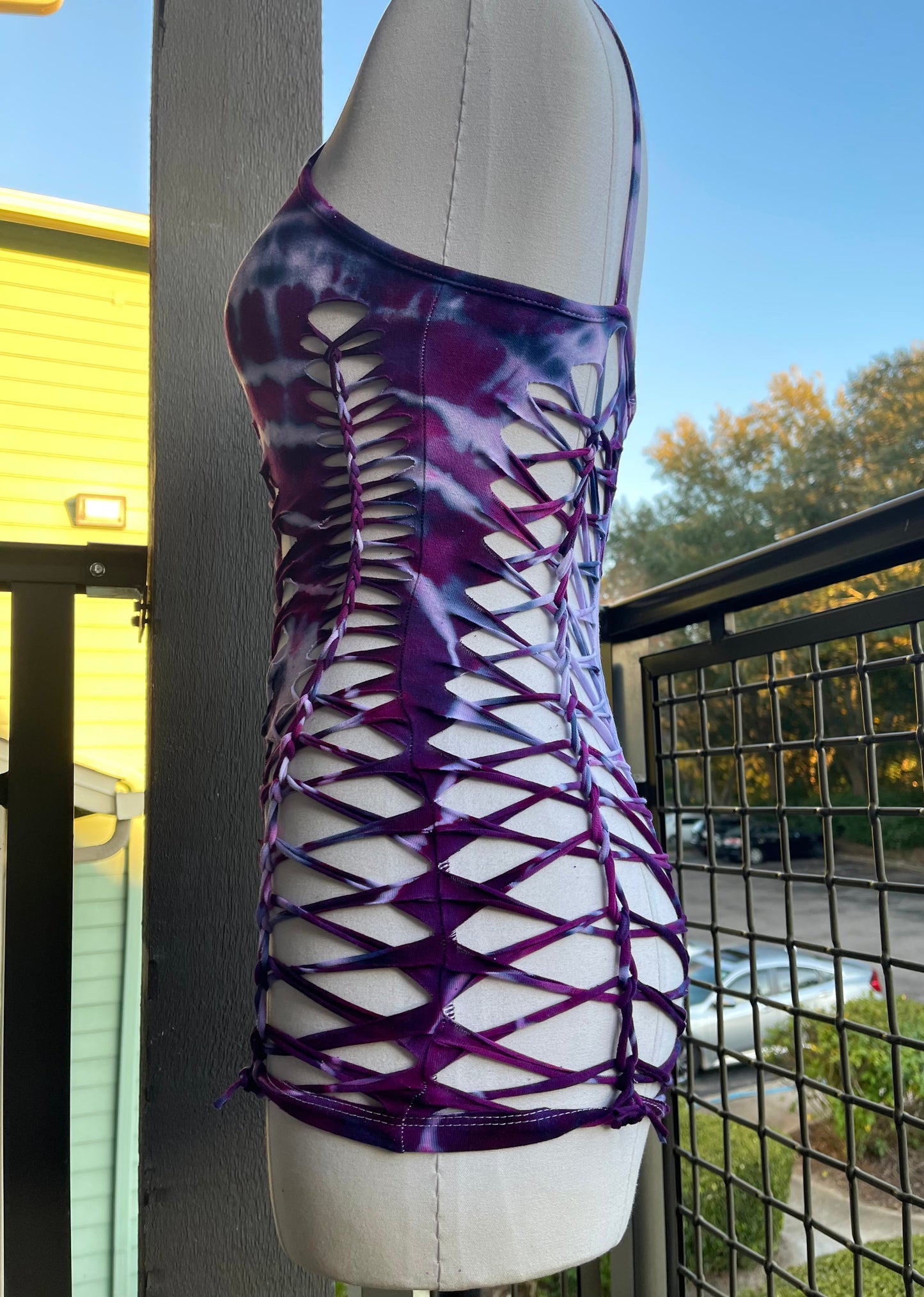 Anisa Geode Tie Dye Romper (ᴍᴀᴅᴇ ᴛᴏ ᴏʀᴅᴇʀ)