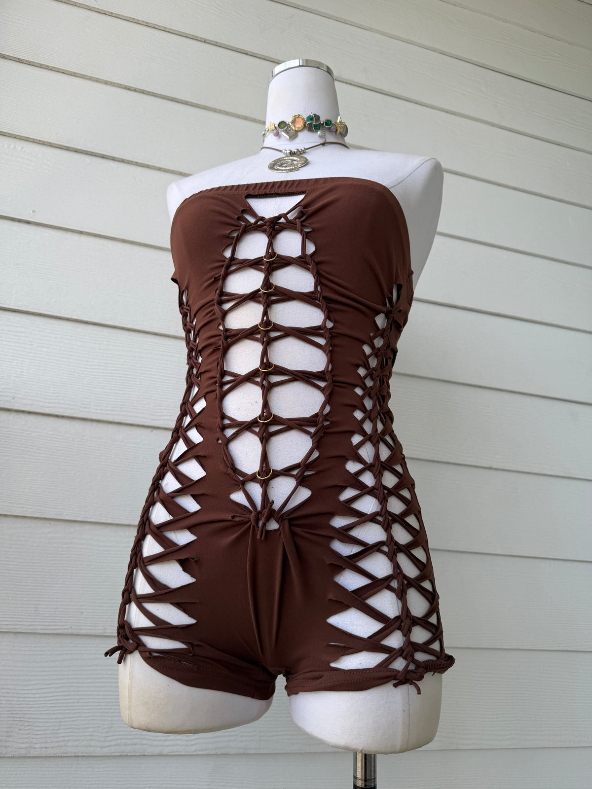 Mocha Romper 𝐒𝐡𝐢𝐩𝐬 𝐍𝐞𝐱𝐭 𝐁𝐮𝐬𝐢𝐧𝐞𝐬𝐬 𝐃𝐚𝐲