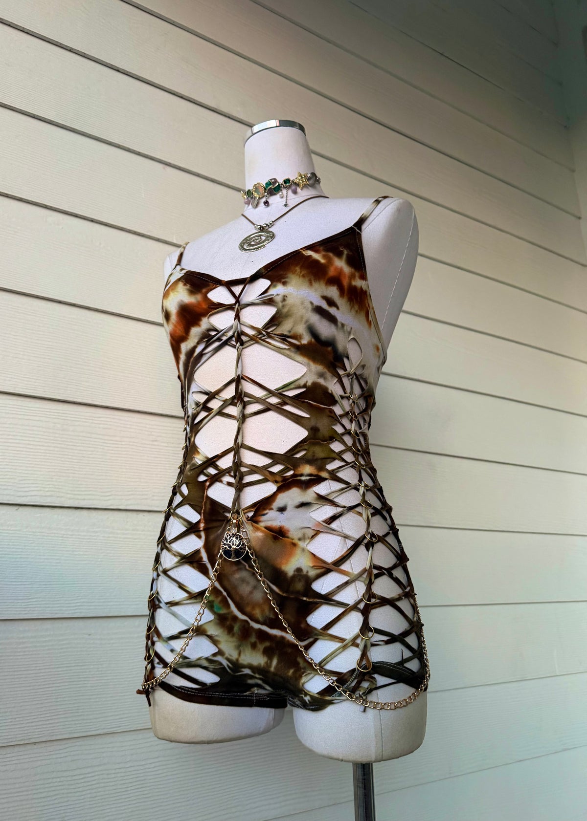 Dune Siren Bodysuit 𝐒𝐡𝐢𝐩𝐬 𝐍𝐞𝐱𝐭 𝐁𝐮𝐬𝐢𝐧𝐞𝐬𝐬 𝐃𝐚𝐲
