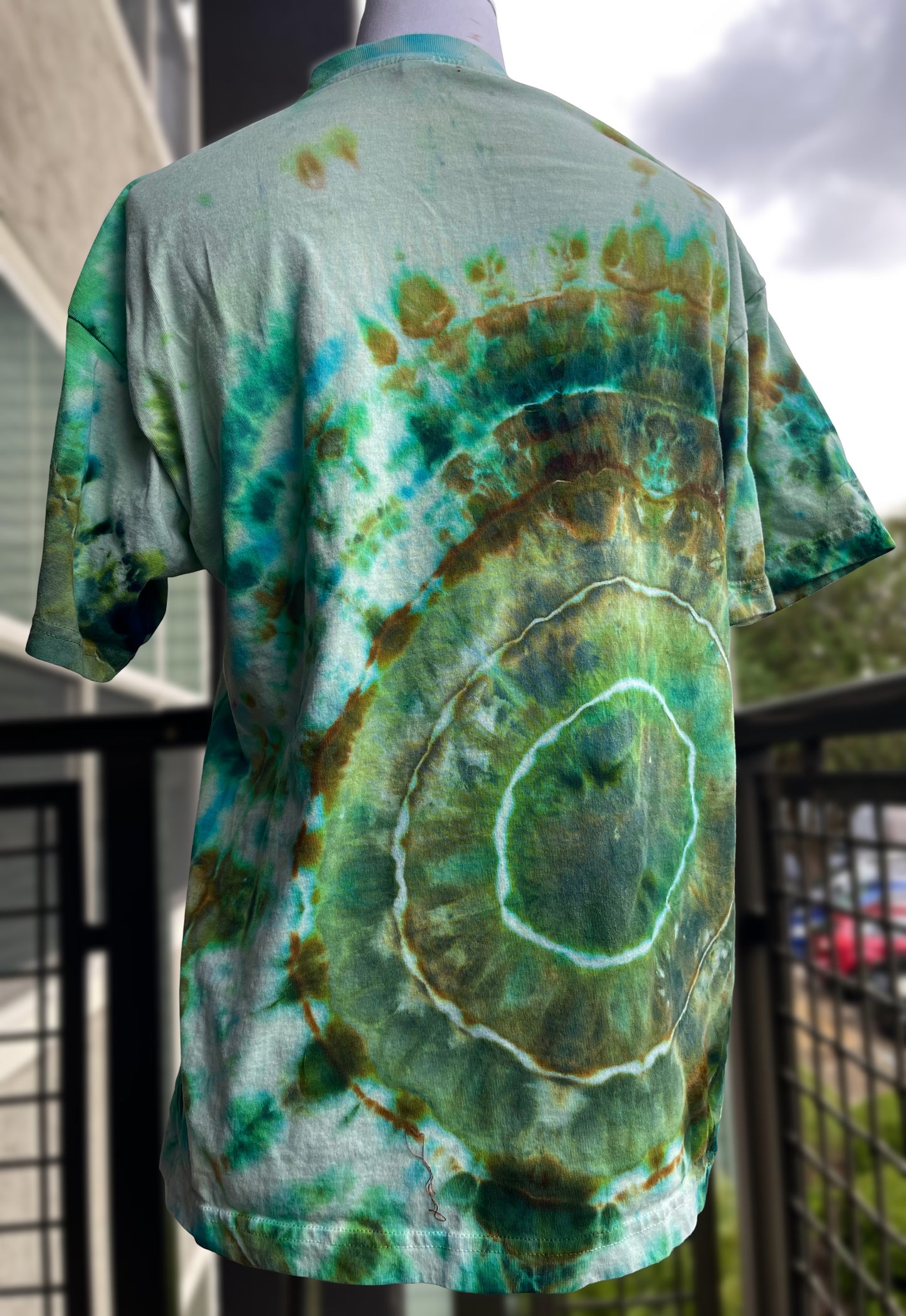 Mens T Shirt Jurassic Jade (ᴍᴀᴅᴇ ᴛᴏ ᴏʀᴅᴇʀ)