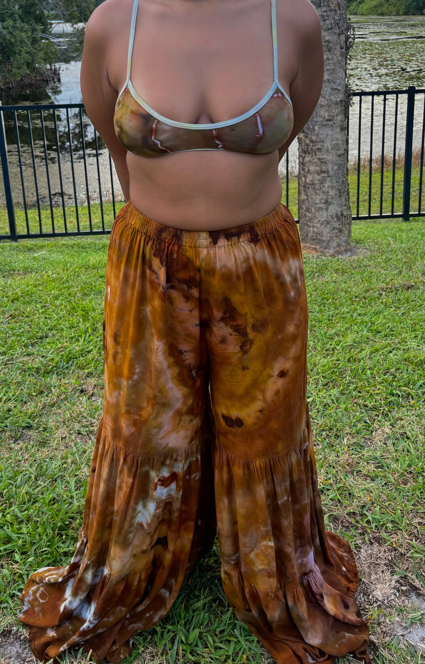 Cave Stone Palazzo Pants (ᴍᴀᴅᴇ ᴛᴏ ᴏʀᴅᴇʀ)